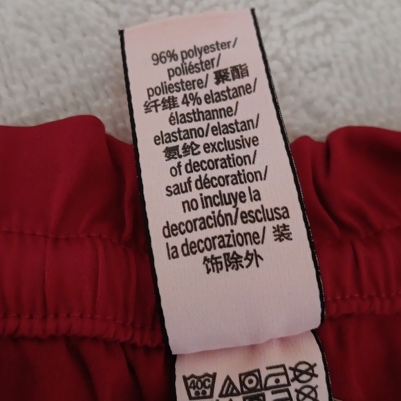 Victoria's Secret women's pajama bottoms red satin size LG NWT - Picture 5 of 7
